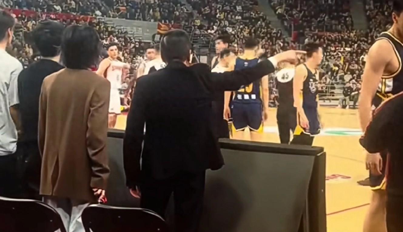 开云在线直播-陈海涛震怒！杜锋约战迪亚洛，2大内线选择硬刚